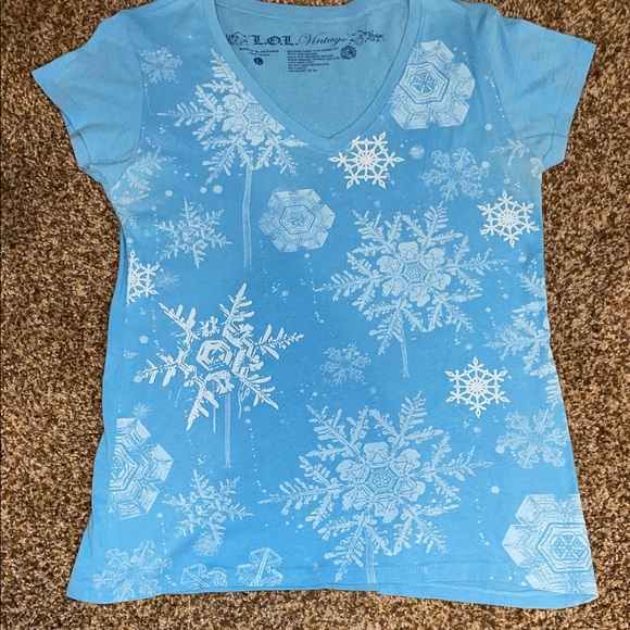 L.O.L. Vintage Light Blue Snowflake Tee - Picture 1 of 5